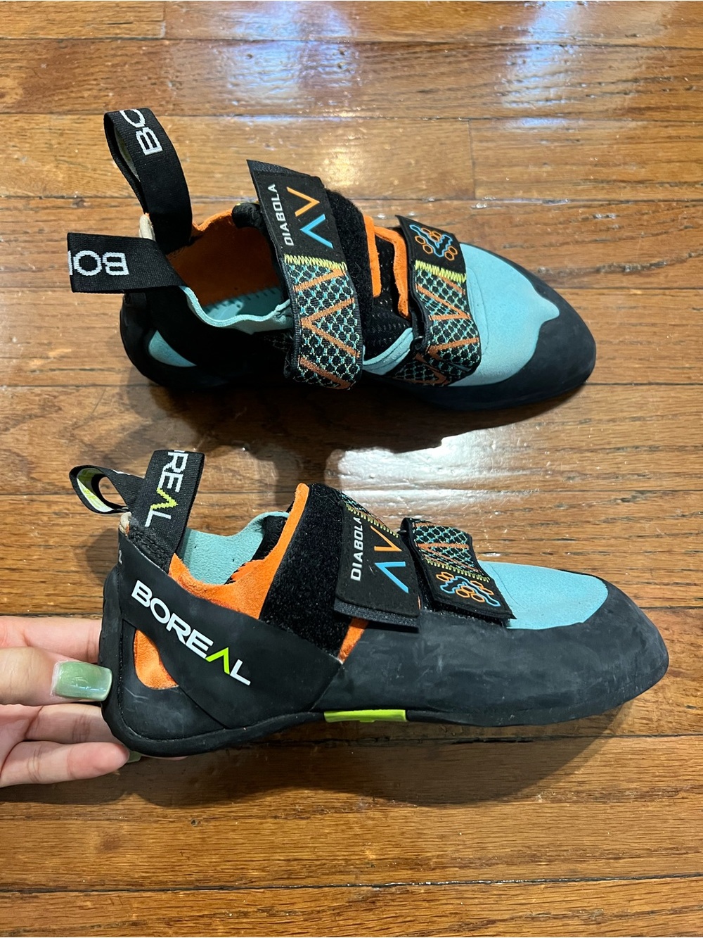 Women's Blue & Orange Climbing Shoes — Diabolo V